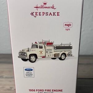 Hallmark 2015 Christmas Ornament 1956 Ford FireEngine Fire Brigade 13 Series NEW